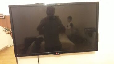 Çilçıraqlar: 82 ekran smart tv .LG model 250₼ satilir .Unvan Zig kod5_155&amp;Rumi