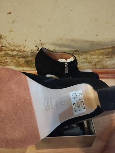 Tuflilər: Tuflilər, Ölçü: 38, rəng - Qara, Yeni -da lalafo.az — 4 Tuflilər: Tuflilər, Ölçü: 38, rəng - Qara, Yeni — 4