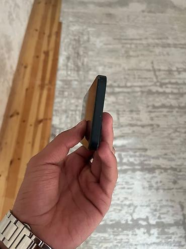 iphone 7 plus irşad: IPhone 13, Qara, Face ID — 6