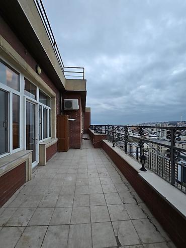 Günlük kirayə mənzillər: 2 otaqlı — 12