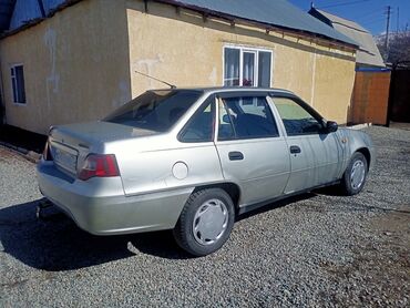 Daewoo: Daewoo Nexia: 2008 г., 1.5 л, Механика, Бензин, Седан