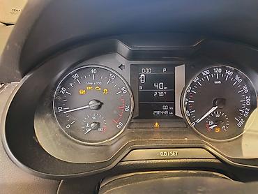 Унаа сатуу: Skoda Octavia: 2015 г., 1.6 л, Автомат, Бензин, Лифтбек — 1