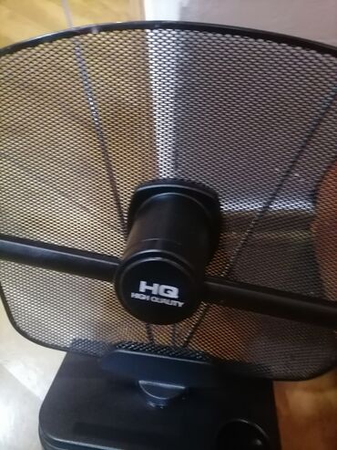 Aksesoari za TV i video: Antena sobna za TV sa pojačivačem Philips
Ispravna 
 Mirjevo — 5