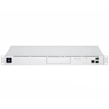 ajfon 7 polovan cena: Brand: Ubiquiti Model: 1U Rackmount 10Gbps UniFi Multi-Application