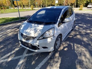 Honda: Honda Fit: 2010 г., 1.5 л, Автомат, Бензин, Хэтчбэк