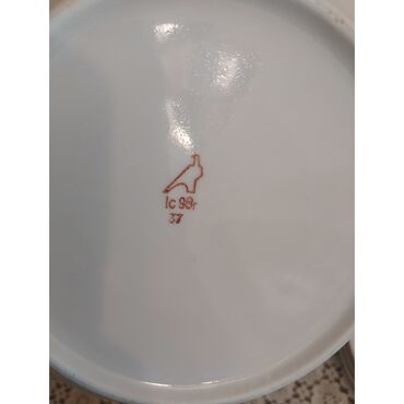 Digər qab-qacaq və mətbəx ləvazimatları: 🍽️ Qədimi porselen qab dəsti satılır! 🌸 🔸 Mənşə: Rusiya — 9