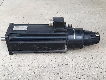 Elektromotori: Servo motor MAC 093C, sa enkoderom i kocnicom Precnik osovine je 24mm — 3