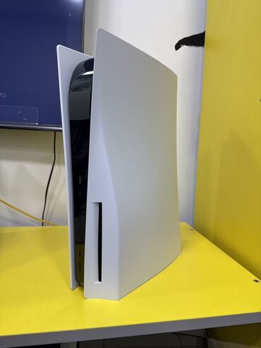 куплю сони плейстейшен 5: PS5 Fat с дисководом В идеальном состоянии С гарантией 3- месяца При