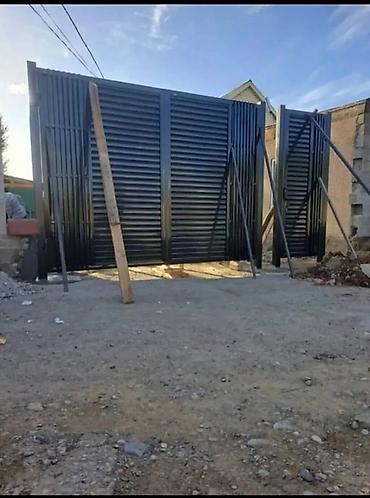 Распашные ворота: Металлические откатные/распашные ворота современного дизайна - — 13