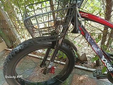 canyon velosiped: GUNSROSE fatbike velosiped Xüsusiyyətlər: - Geniş “fat” təkərlər – — 3