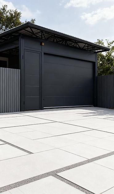 Секционные ворота: Автоматические, Alutech, Для гаража, Для частного дома, Для контейнера, Бронированные, В рассрочку, Новый, Бесплатная установка — 14