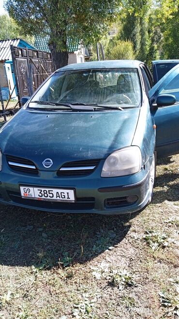 тико автомобиль: Nissan Almera Tino: 2000 г., 1.8 л, Автомат, Бензин, Универсал