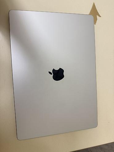 macbook 2015: Apple MacBook Pro 16" 512 gb 16 gb ram– Gümüş Heç bir problemi — 3
