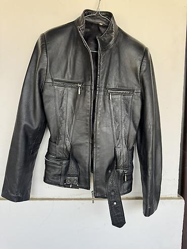 Muška odeća: Kožna jakna – crna, biker stil - Materijal: prava koža, glatka — 4