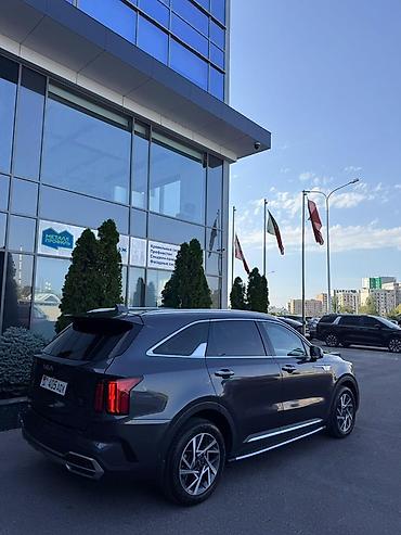 ред: Kia Sorento: 2022 г., 1.6 л, Гибрид, Кроссовер — 2