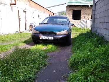 бронирование машина: Ford Mondeo: 1997 г., 1.8 л, Механика, Бензин, Хэтчбэк