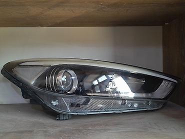 Hyundai Tucson orginal üstən çıxma sağ tərəf fara çatı yoxdur qırığı lalafo.az -da Hyundai Tucson orginal üstən çıxma sağ tərəf fara çatı yoxdur qırığı