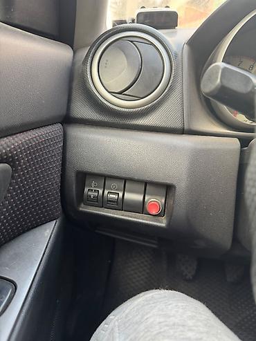 потрубок: Mazda 3: 2007 г., 1.6 л, Механика, Бензин, Седан — 8