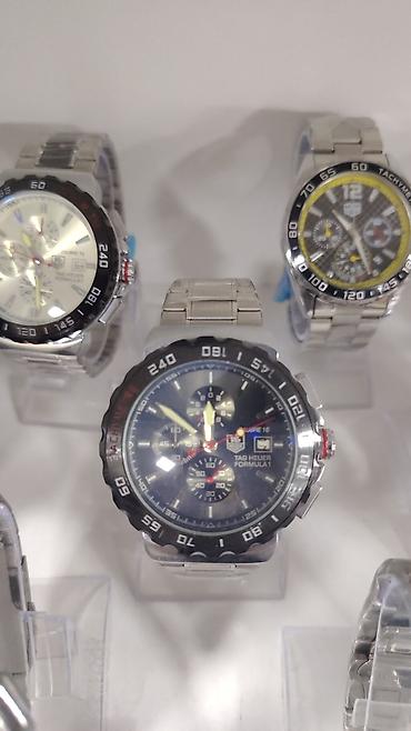 kisi sepi: TAG Heuer Formula 1 üslubunda xronoqraf qol saatları - Korpus və — 1