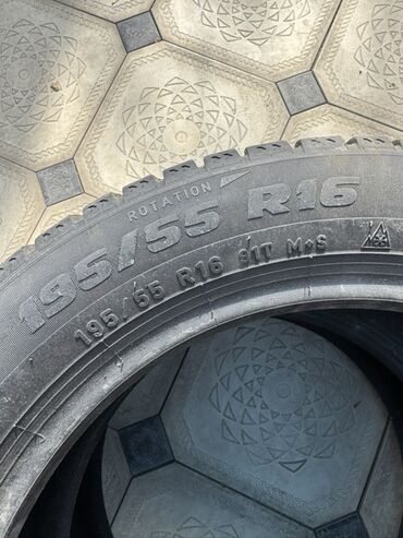 Шины: Шины 185 / 60 / R 15, Зима, Комплект, Легковые, Dunlop at lalafo.kg — 7 Шины: Шины 185 / 60 / R 15, Зима, Комплект, Легковые, Dunlop — 7