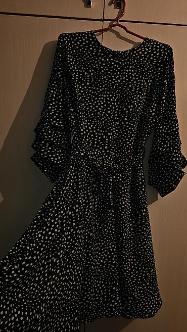 Donlar: TeQara rəngdə, ağ xırda nöqtə naxışlı qadın donu. - Model: A-kəsim — 3
