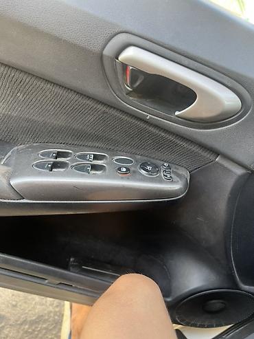 ручка на цивик: Honda Civic: 2008 г., 1.8 л, Бензин, Седан — 8
