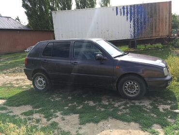купить авто кыргызстан: Volkswagen Golf: 1993 г., 1.6 л, Механика, Бензин