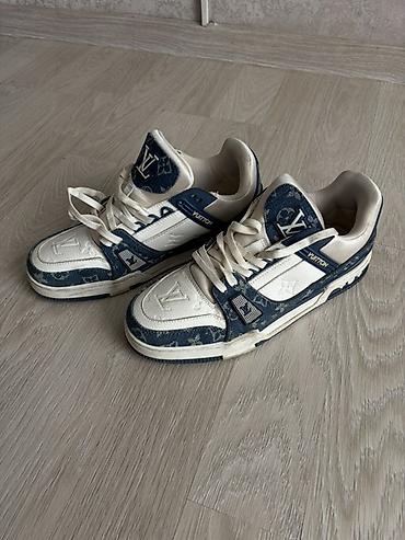 louis: Кроссовки Louis Vuitton Trainer, синие/белые - Силуэт Trainer с — 3