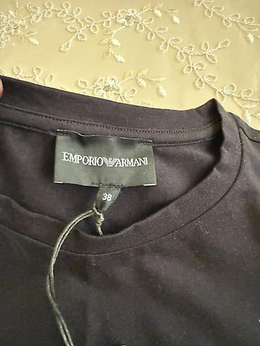 emperio armani: Emporio Armani qadın t‑şörtü - Model: Emporio Armani, qısaqol — 2