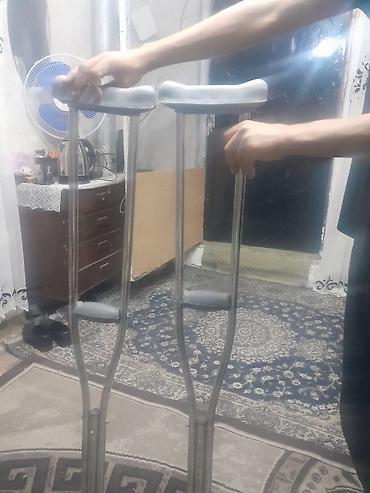 Alüminium qoltuqağacı cütü - Yüngül alüminium konstruksiya – daşımaq