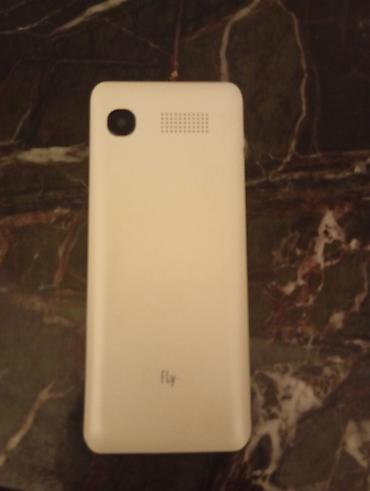 nazik telefonlar: Fly rəng - Ağ, Düyməli — 2