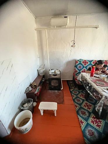 Продажа коттеджей и домов: Кочкор центрдан 5 бөлмөлүү үй сатылат. үйдүн көрүнүшү сүрөттөдүгөй — 16