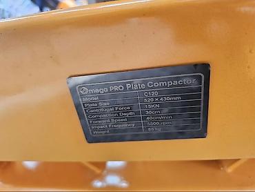 силив: Виброплита Omega PRO C120 — мощная бензиновая трамбовка для уплотнения — 2