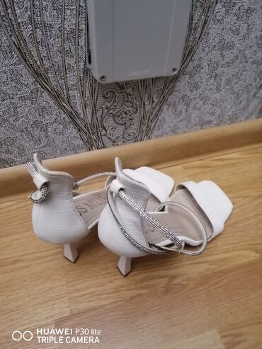 Botinka və botilyonlar: Ölçü: 38, İşlənmiş — 18