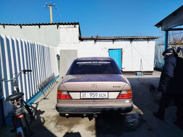 мерс 350: Mercedes-Benz W124: 1994 г., 2 л, Механика, Бензин