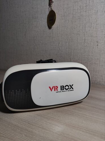 vr очки игровые: VR очки - VR BOX👓
Работают от телефона 📱
360°
Джойстиков нету!