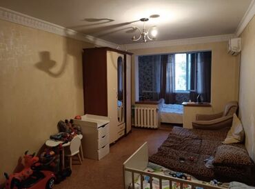 Продажа квартир: 1 комната, 34 м², 104 серия, 4 этаж, Старый ремонт