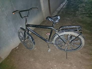 trek marlin 5: Şəhər/ kənd daxili minik üçün universal velosiped - Rəng: qara, sadə — 2