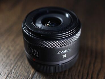 soni a7: Объектив Canon RF 16mm F2.8 STM
новый