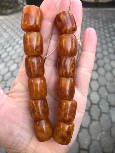 Təsbehlər: Antik Qedimi Mercan Kehrebalarin alişi ve satişi — 15