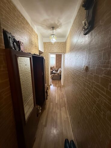 Köhnə tikili: Bakı, 8-ci mikrorayon, 2 otaqlı, Köhnə tikili, m. Azadlıq Prospekti, 50 kv. m — 17