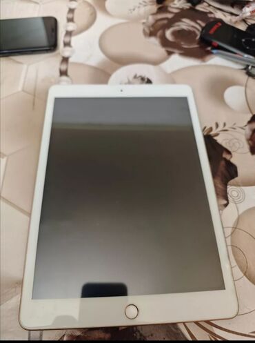 Apple iPad: İşlənmiş Apple iPad 8 (2020), 10,2", < 64 GB -da lalafo.az — 2 Apple iPad: İşlənmiş Apple iPad 8 (2020), 10,2", < 64 GB — 2