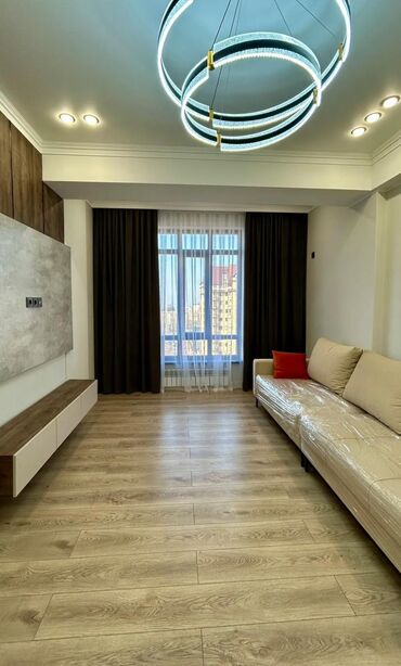 матросова кулатова: 3 комнаты, 85 м², Элитка, 10 этаж, Евроремонт