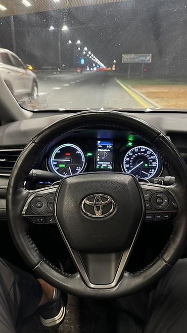 Продажа авто: Toyota Camry: 2021 г., 2.5 л, Автомат, Гибрид, Седан — 10
