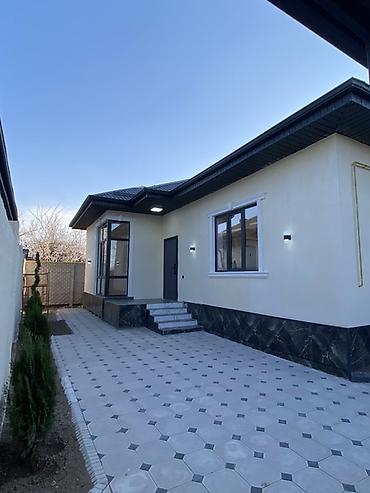 Продажа коттеджей и домов: 🏡 Продаётся уютный дом с современным ремонтом! 📍 Район: Новопавловка — 1