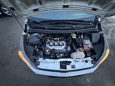 Chevrolet: Chevrolet Spark: 2017 г., 1 л, Вариатор, Бензин, Хэтчбэк — 16