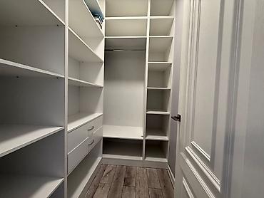 Долгосрочная аренда квартир: 3 комнаты, Риэлтор, С подселением, С мебелью полностью — 20