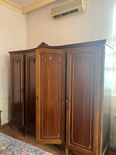 Dolablar: Qarderob, paltar dolabı -da lalafo.az — 8 Dolablar: Qarderob, paltar dolabı — 8