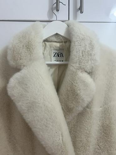astragan bunde: ZARA ženski kaput od veštačkog krzna - Model: dugi “teddy” kaput sa — 2