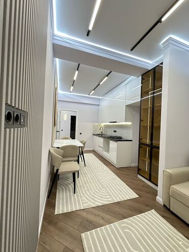 3 комната: 3 комнаты, 65 м², Элитка, 2 этаж, Дизайнерский ремонт
